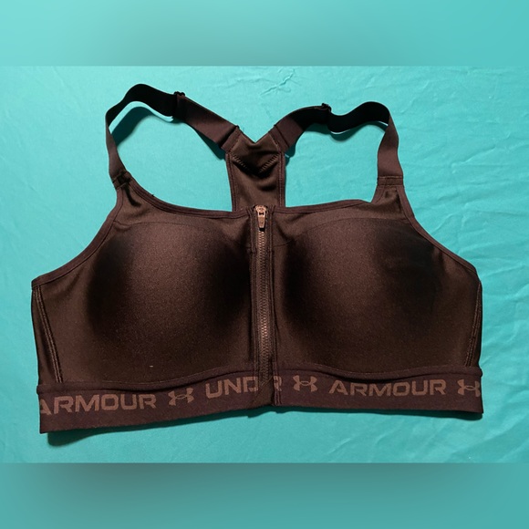Under Armour Other - Under armour, womens black sports bra, 38C